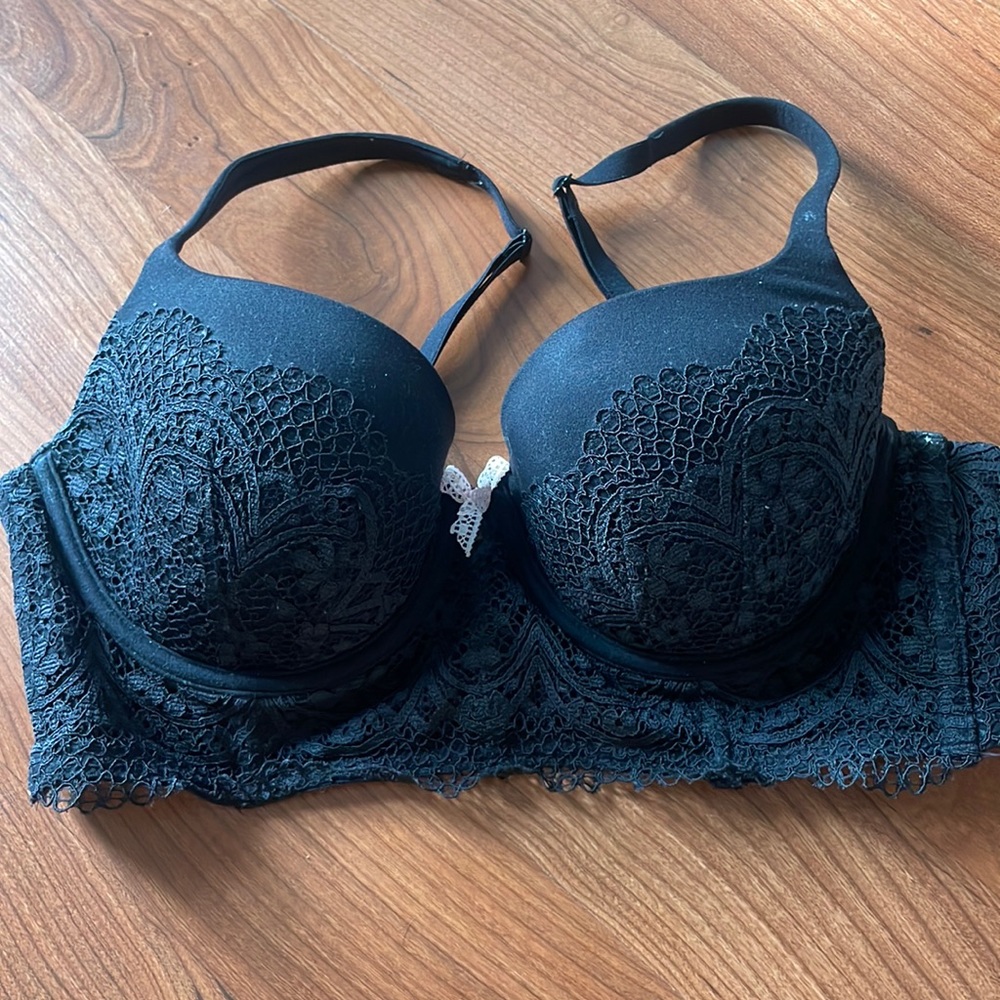 Victoria Secret black bra